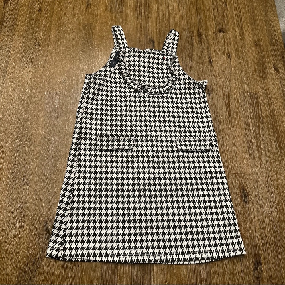 3/27$ Tommy Hilfiger Kids Black and White Houndstooth Dress size 6X